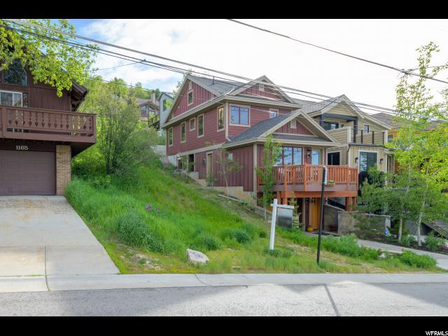 1171 Empire Ave - Photo 1