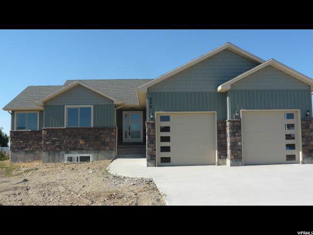 608 275 - Photo 1