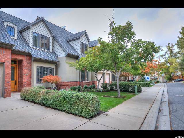 281 Almond St - Photo 1