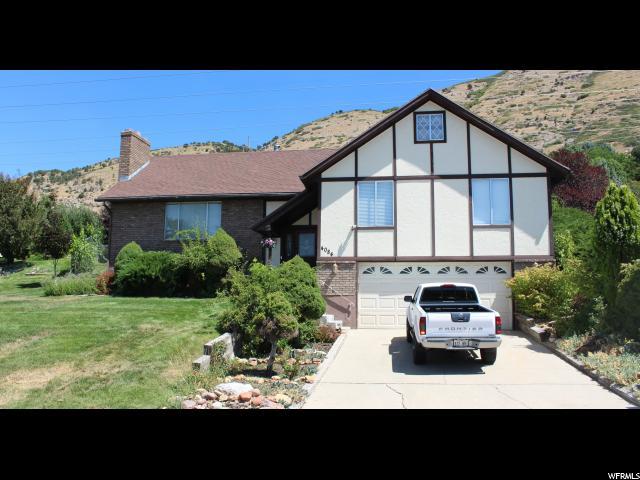 4084 Foothill Dr - Photo 1