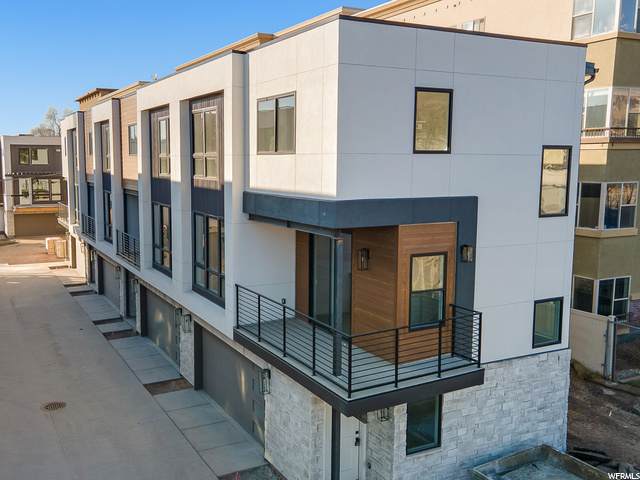 537 Denver St - Photo 1