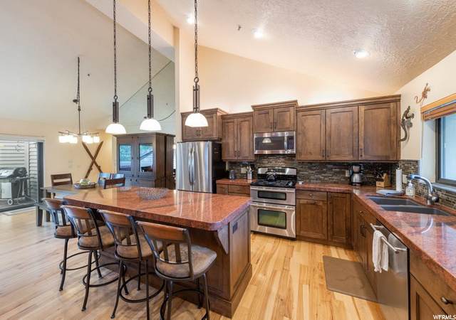2430 Gilt Edge Cir - Photo 1