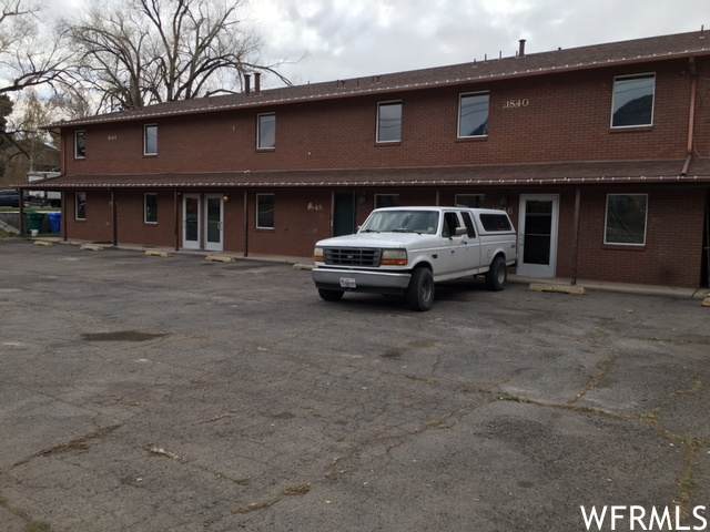 1850 Columbia Ln - Photo 1