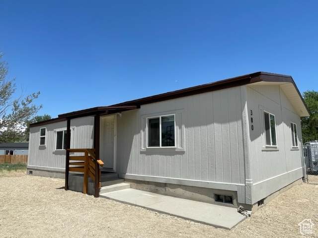 380 Main - Photo 1
