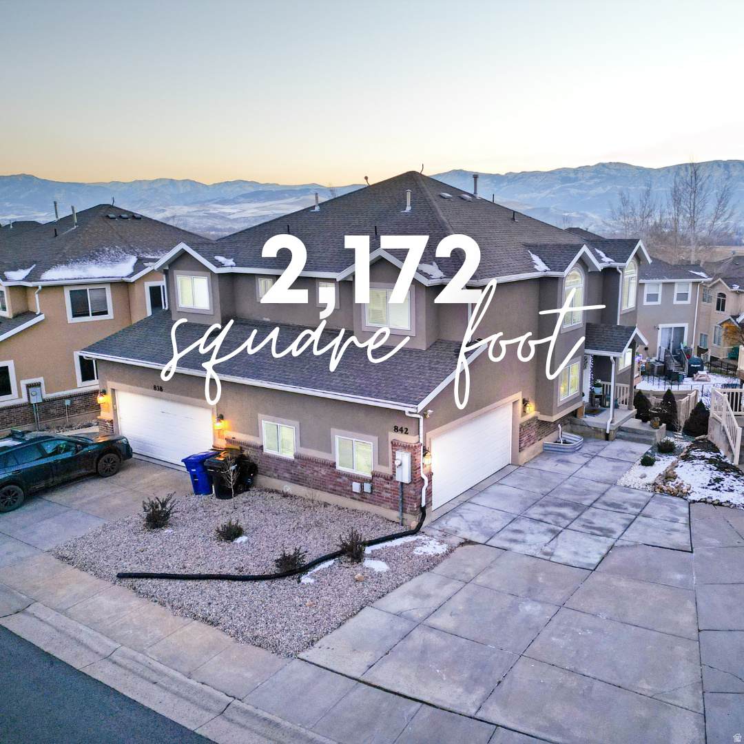 842 Sapphire St - Photo 1