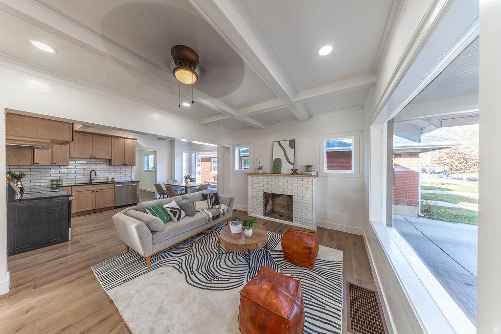 2541 Brinker Ave - Photo 1