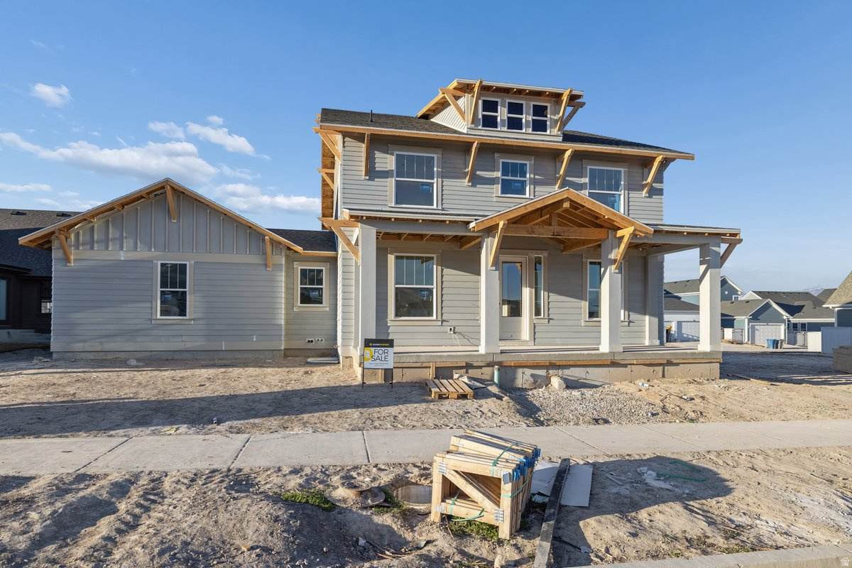 822 Caroline Dr - Photo 1