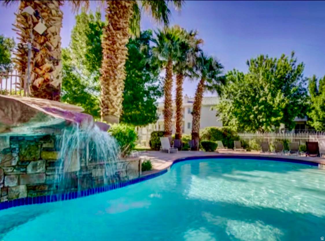 1845 Canyon View Dr - Photo 1