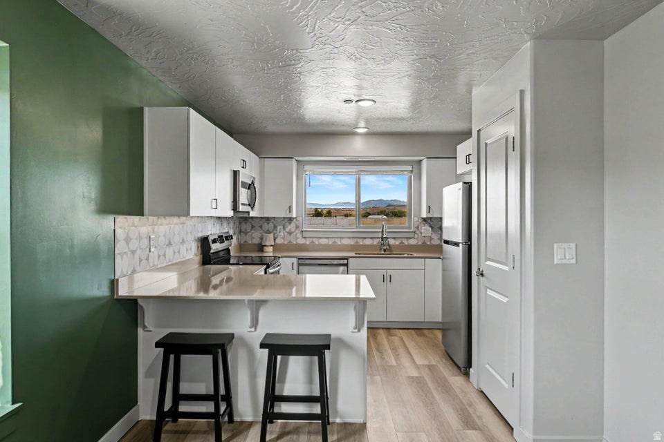 1167 Telegraph St - Photo 1