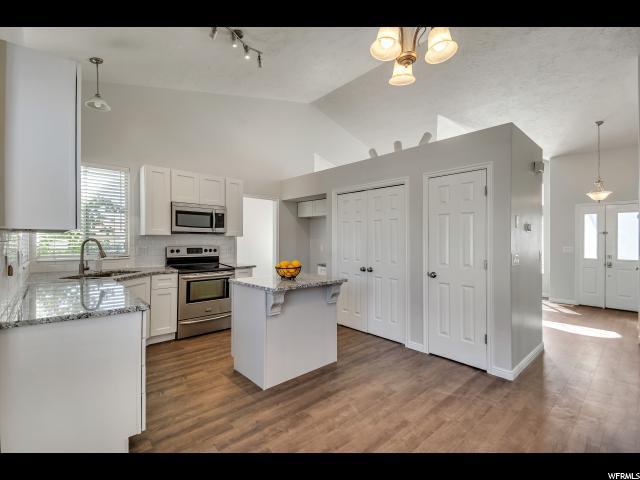 8368 Shatton Ln - Photo 1