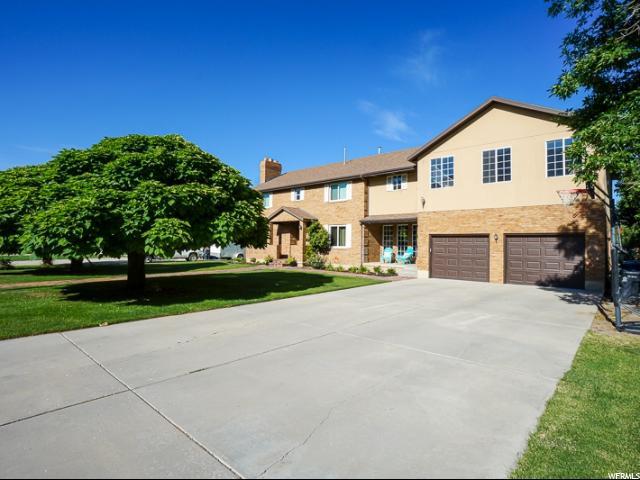 10489 Edinburgh Dr - Photo 1