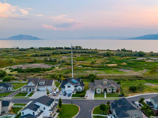 13 Lakeview Dr - Photo 1