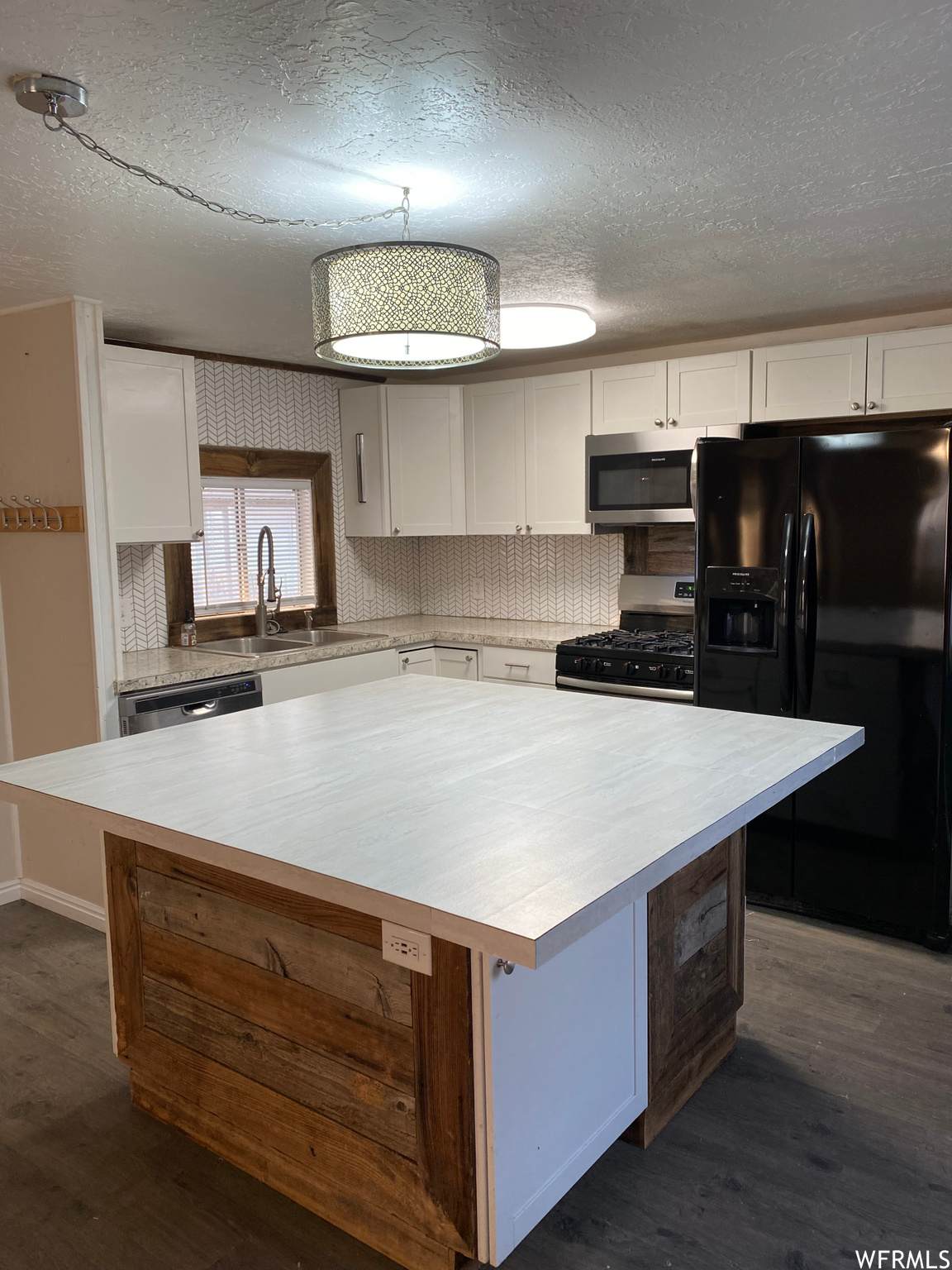 424 900 - Photo 1