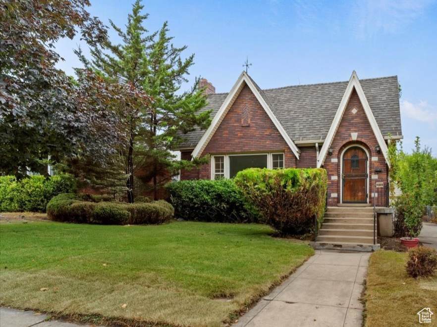 2737 Harrison Blvd - Photo 1