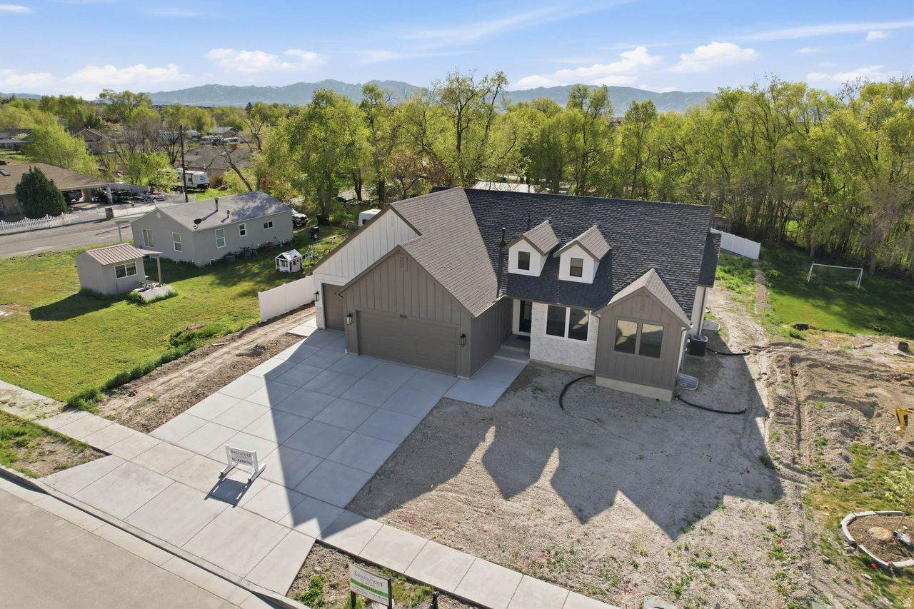 8035 Park Meadow Ln - Photo 1