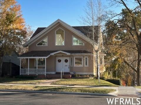754 9TH AVENUE - Photo 1