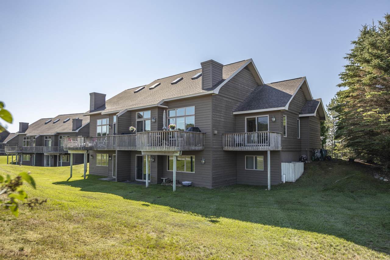 1800 Bear Paw Trail - Photo 1