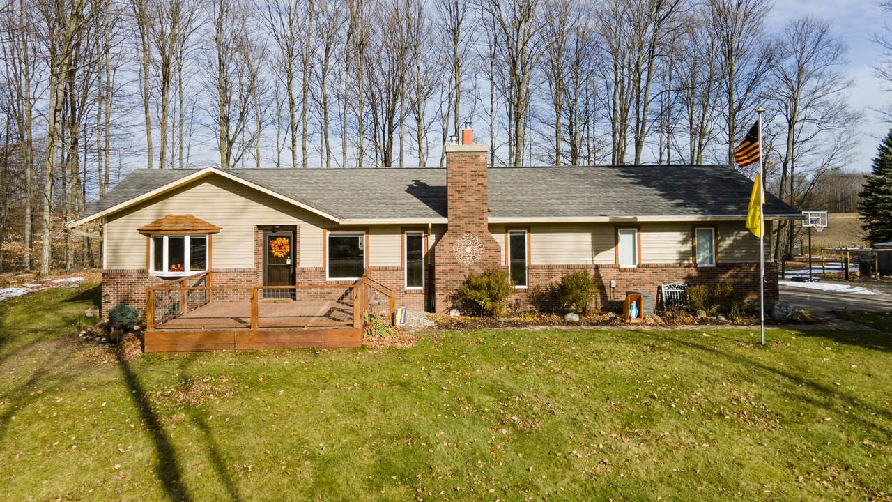 5148 Oley Lake Road - Photo 1