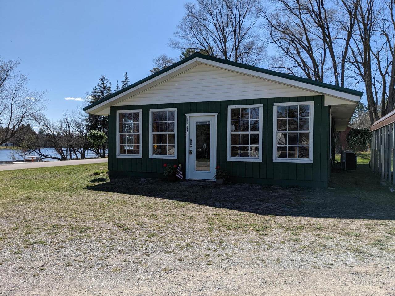 11210 Main Street - Photo 1