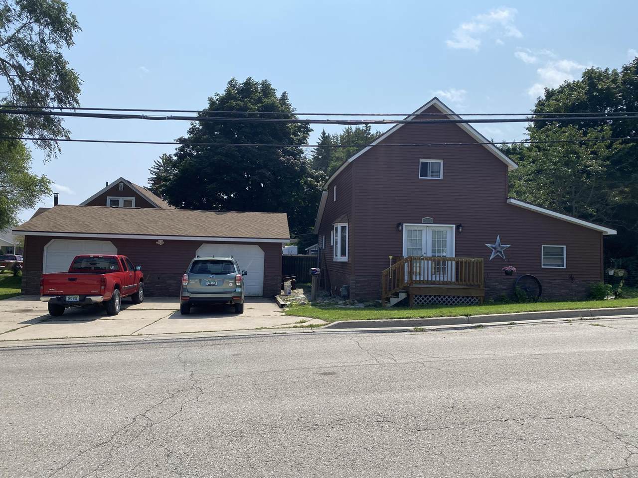 325 Ontario Street - Photo 1