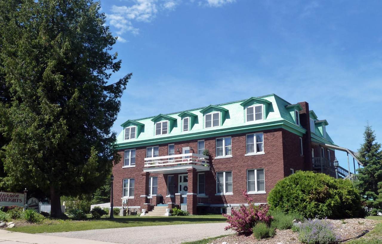 380 Church Street - Photo 1