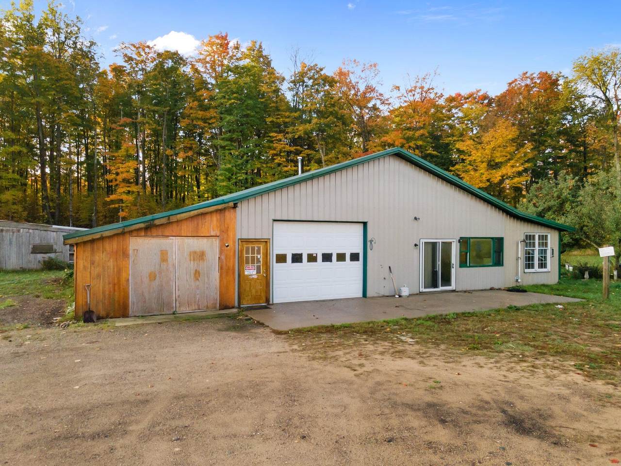 6528 Pyke School Road - Photo 1