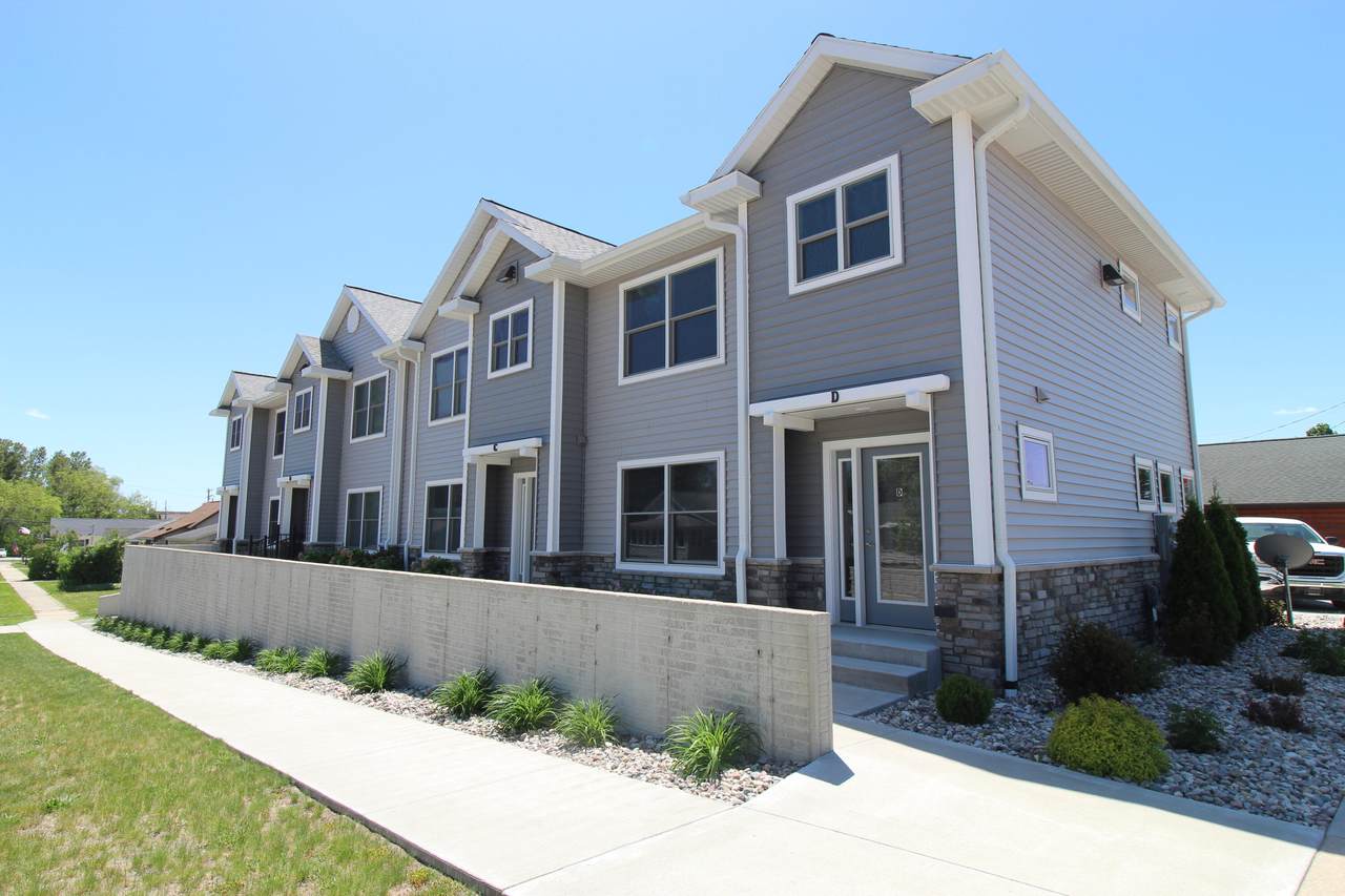 209 Peninsular Avenue - Photo 1