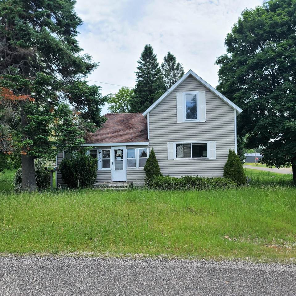 7922 Maple Street - Photo 1