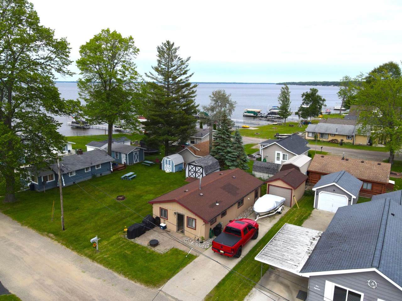 120 Wickham - Photo 1