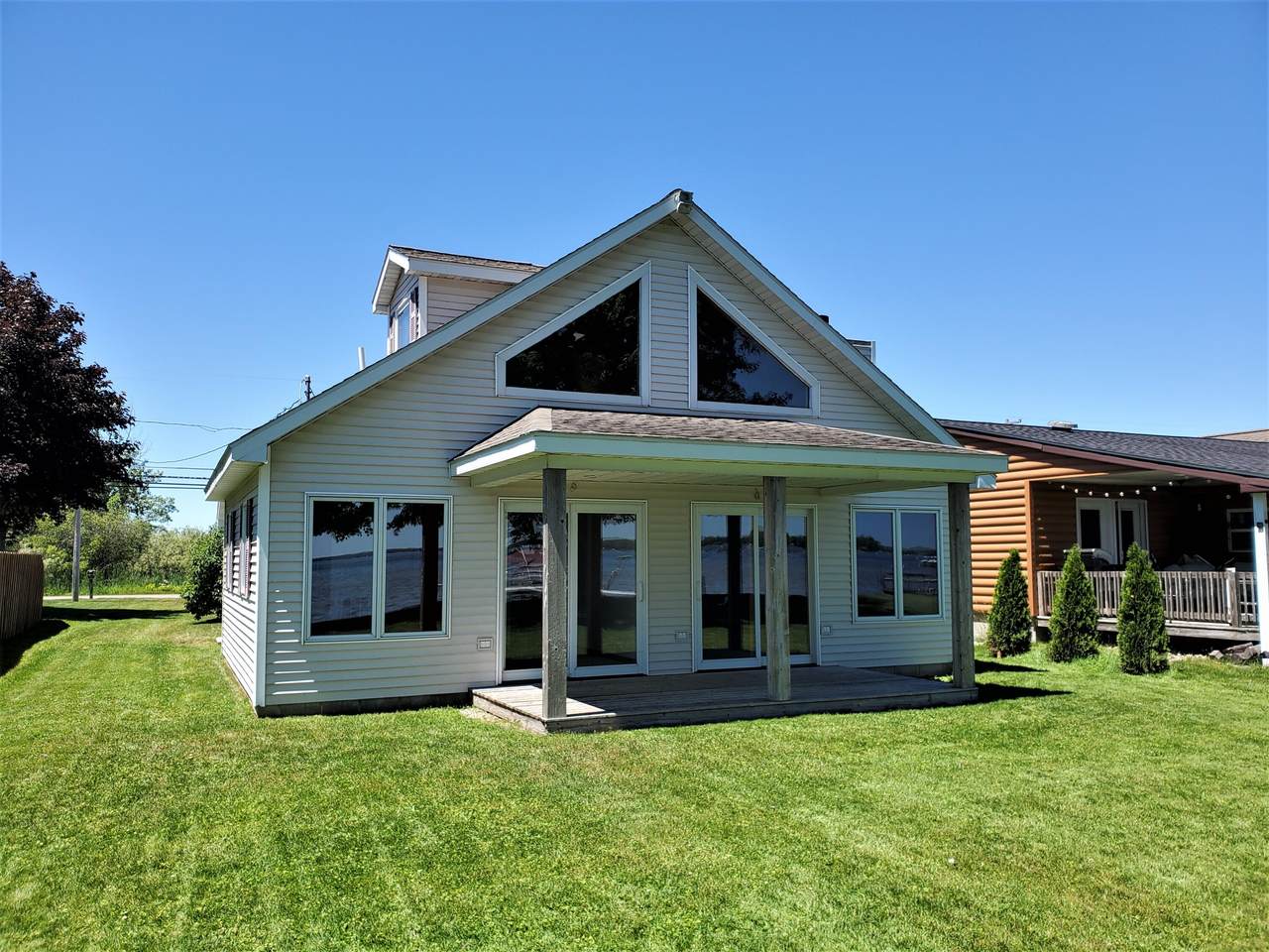 10698 West Shore Drive - Photo 1