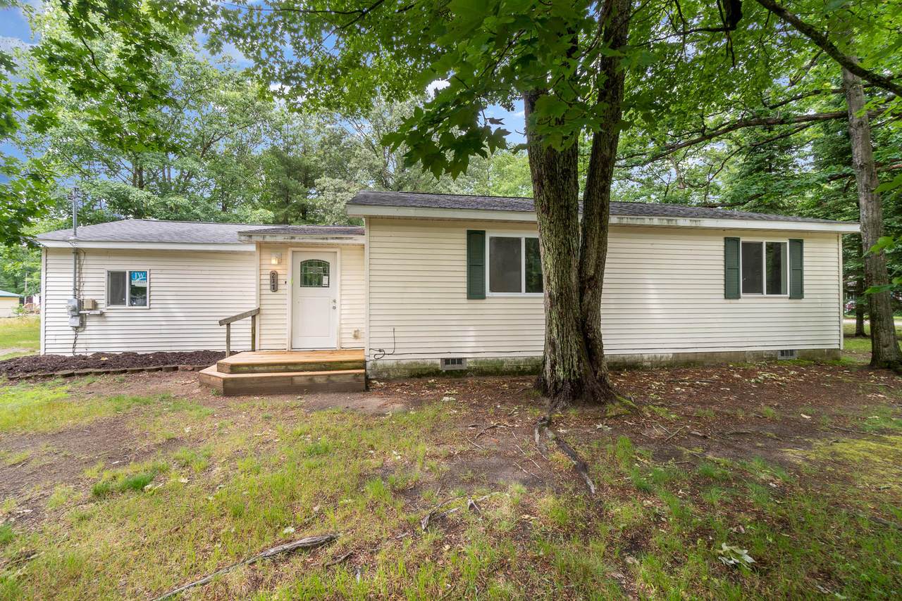 217 Weaver Drive - Photo 1