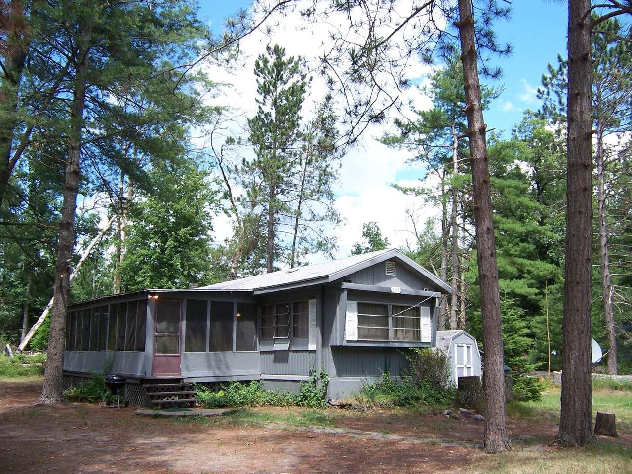 1616 Emery Road - Photo 1