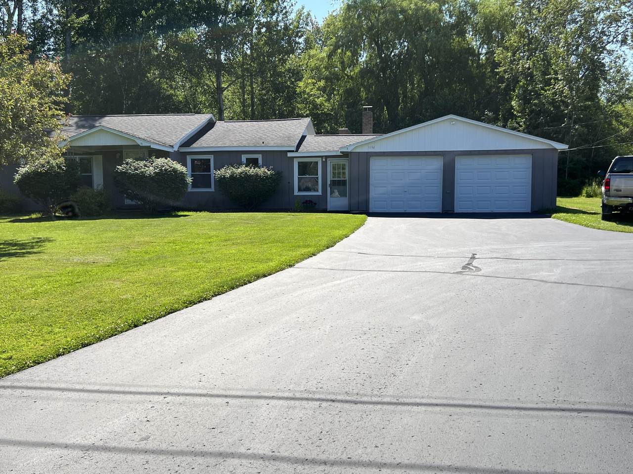3334 Us-23 South - Photo 1