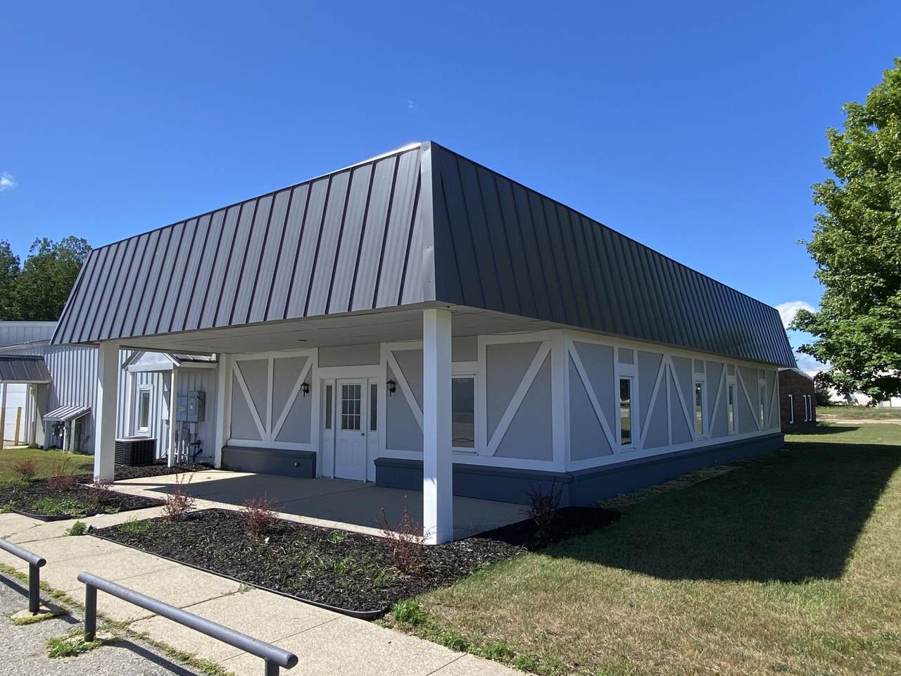 1604 Calkins Drive - Photo 1
