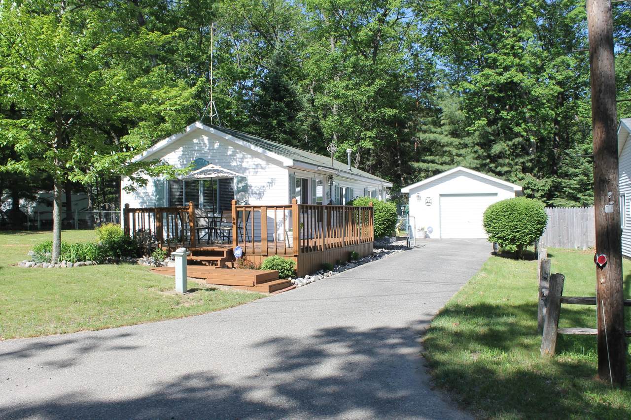 155 Devonshire Drive - Photo 1