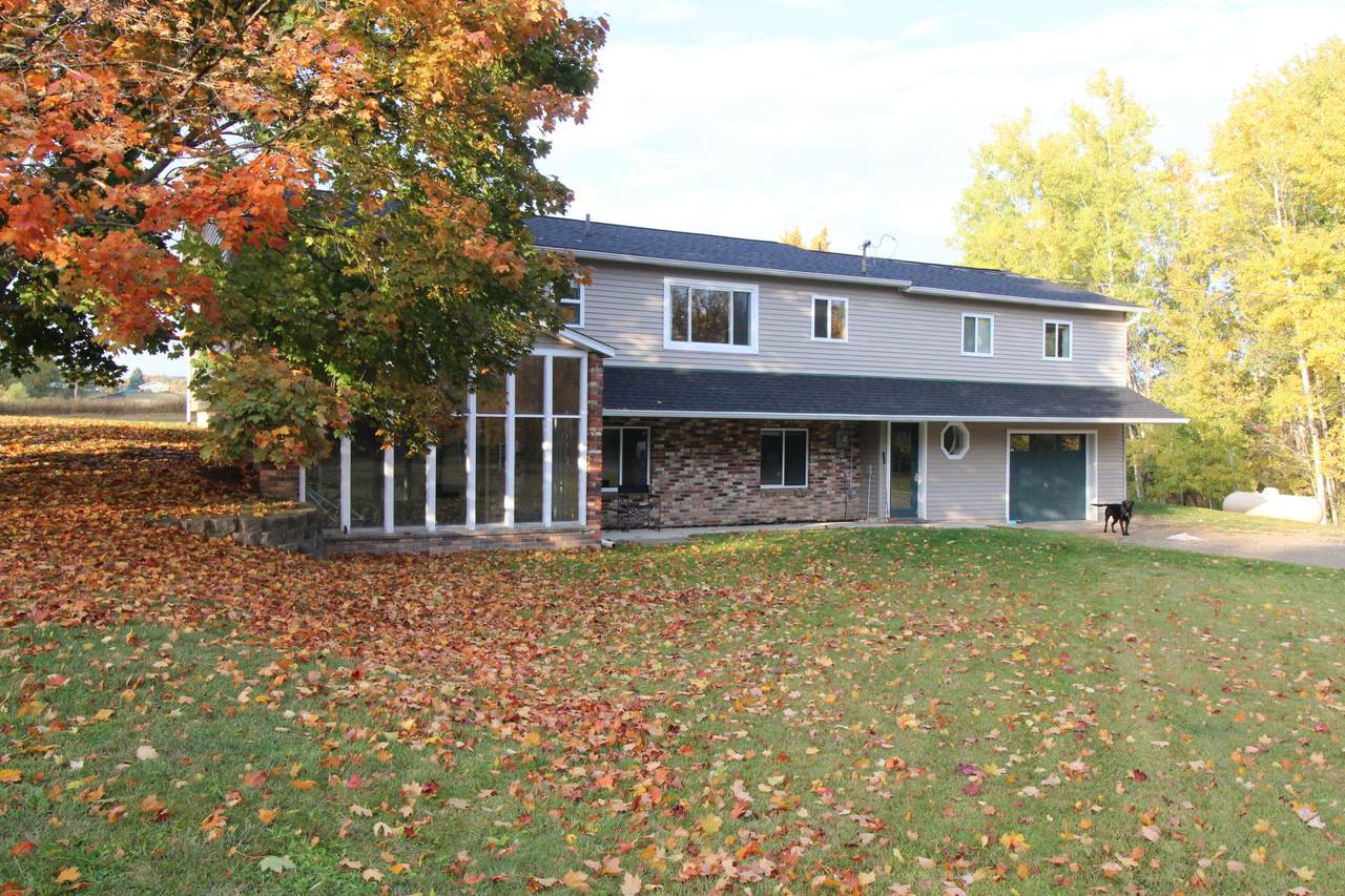 3540 Happiness Hollow Street - Photo 1