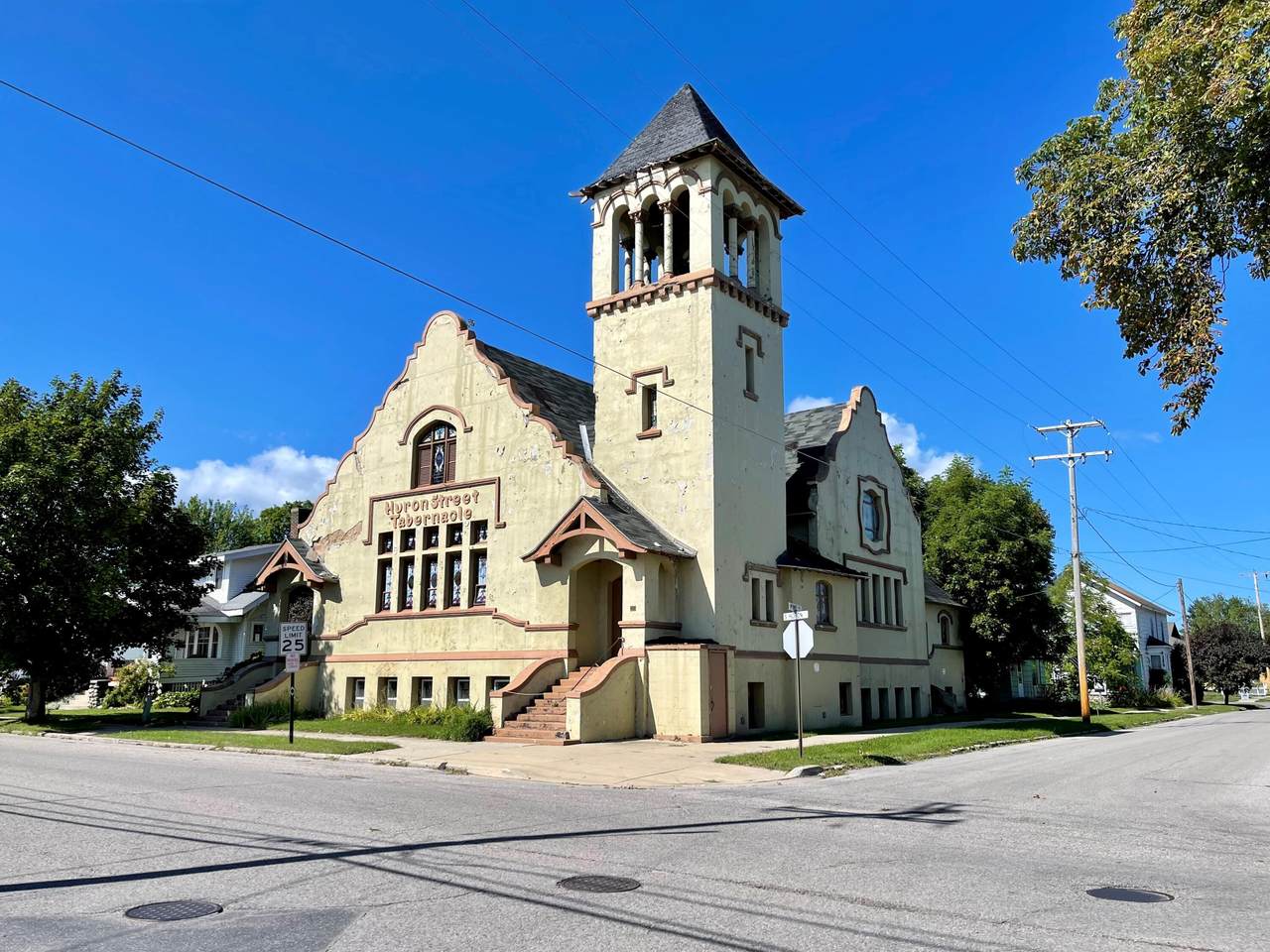 102 Huron Street - Photo 1