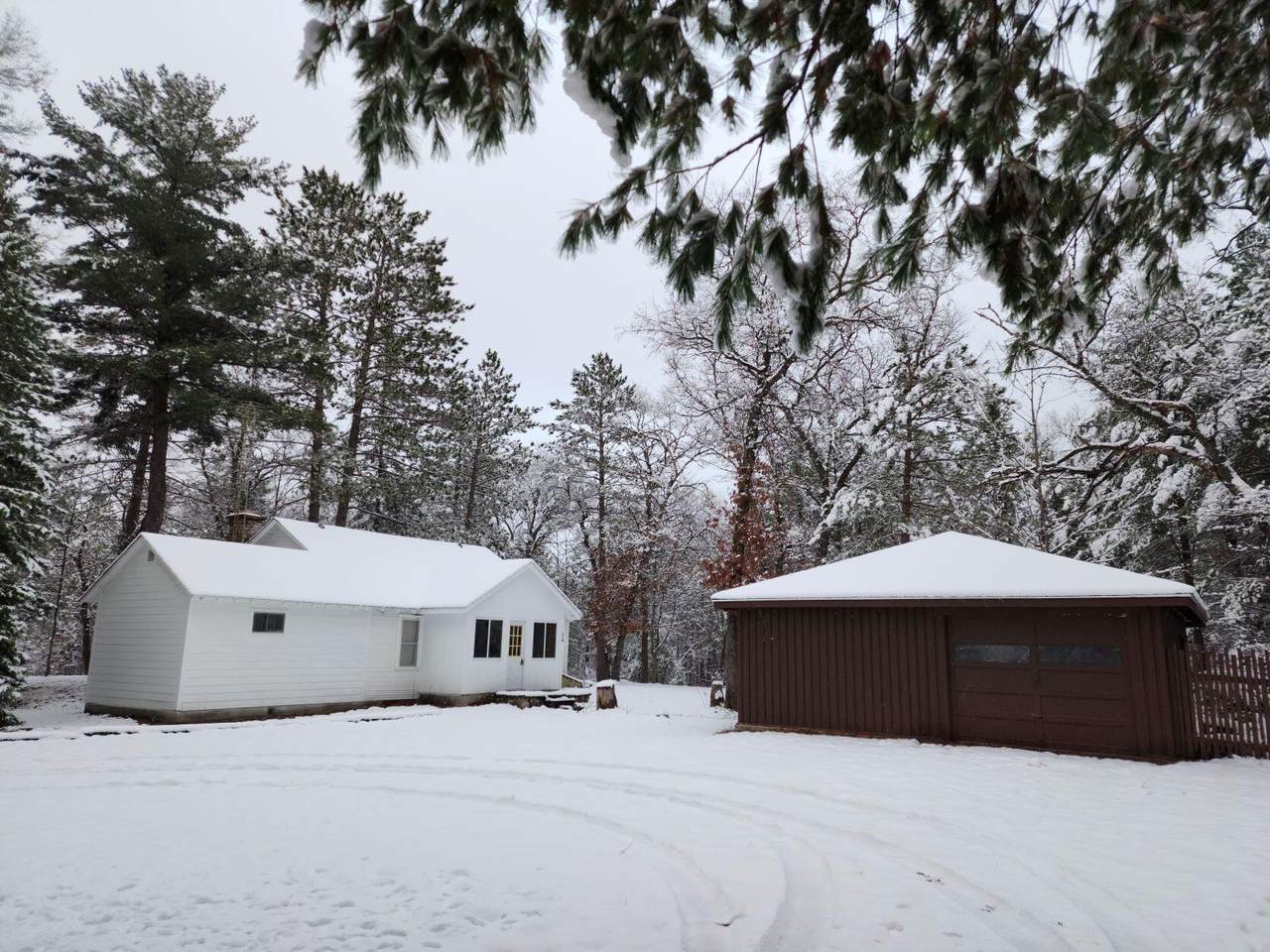 738 Ausable River Drive - Photo 1
