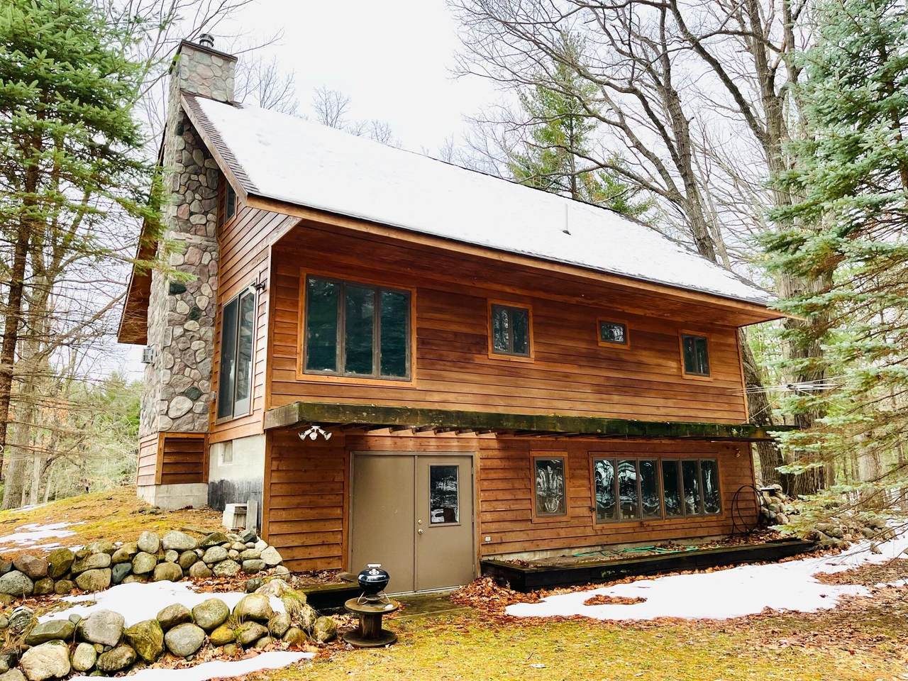 1062 Eagles Nest Road - Photo 1