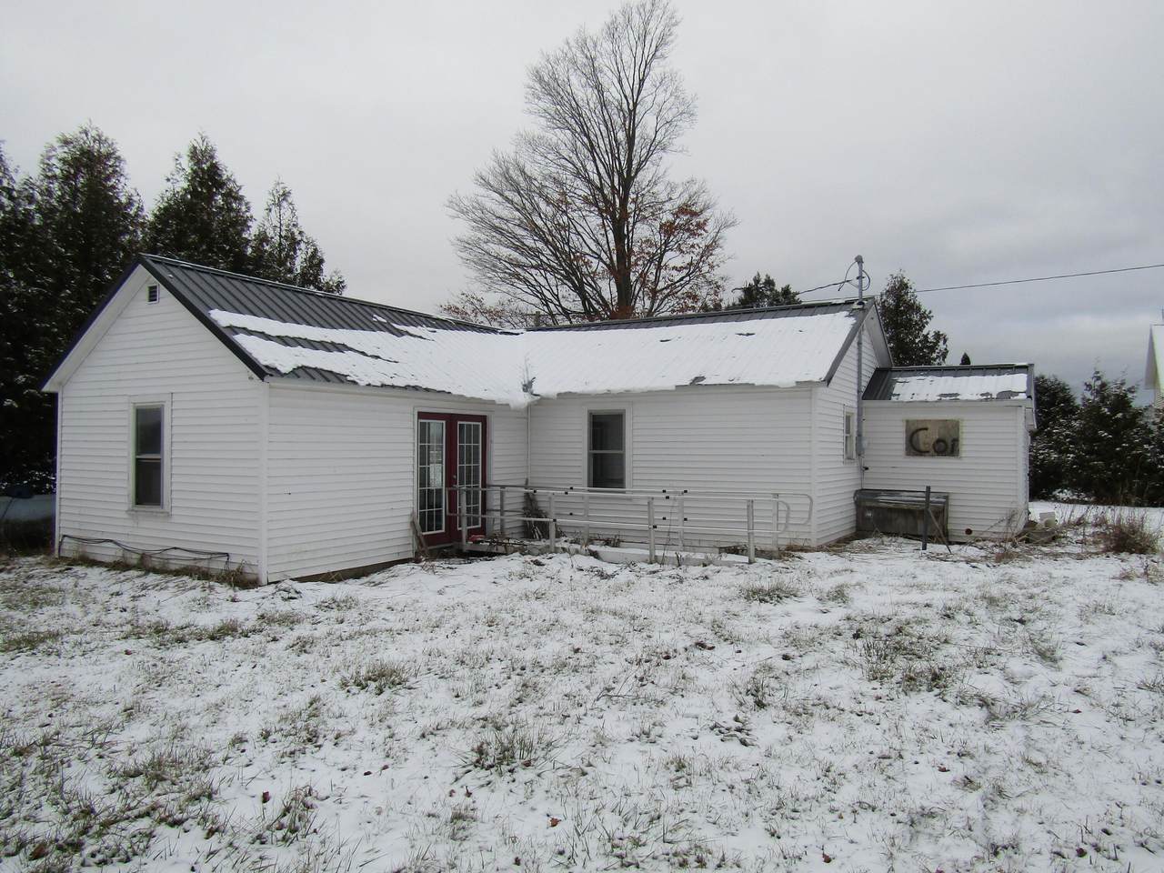 4219 Ocqueoc Road - Photo 1
