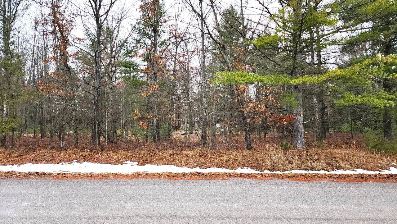 11725 Division Street - Photo 1