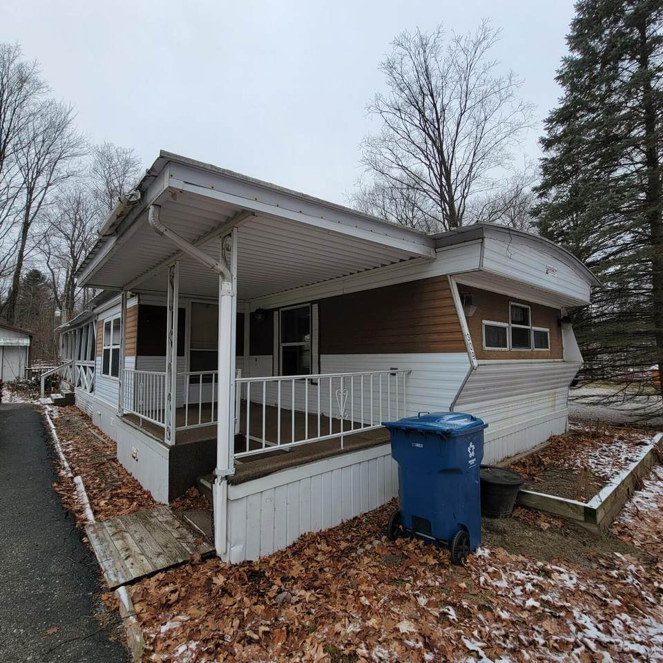 309 Northway Drive - Photo 1