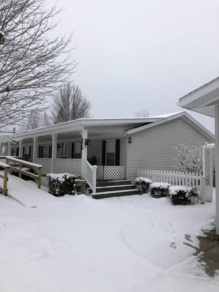 6510 Carey Road - Photo 1