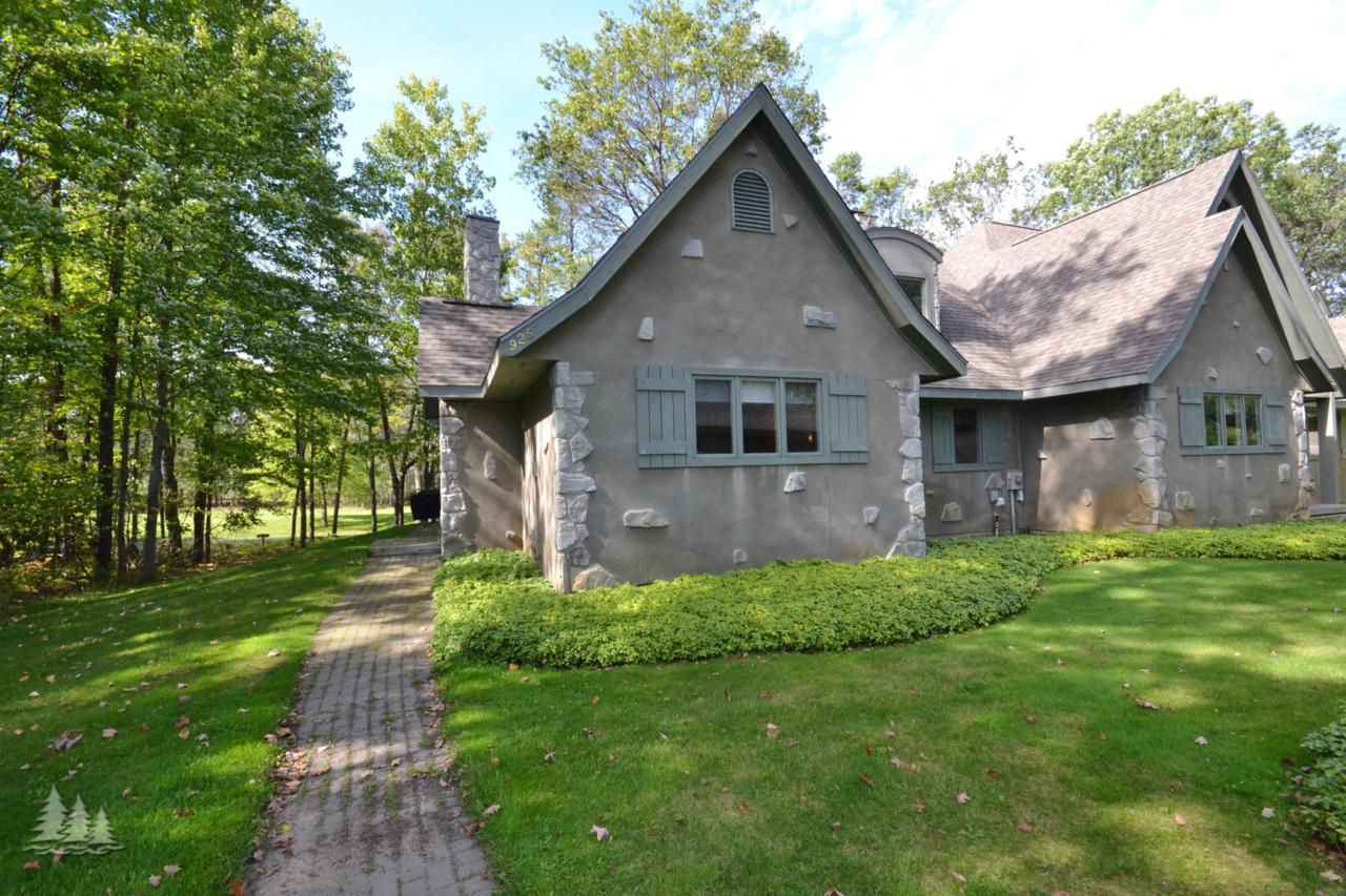 925 Chardonnay Lane - Photo 1