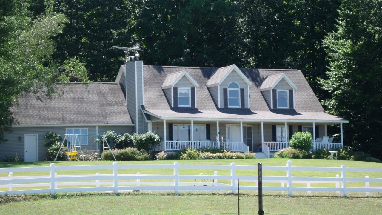7075 White Road - Photo 1