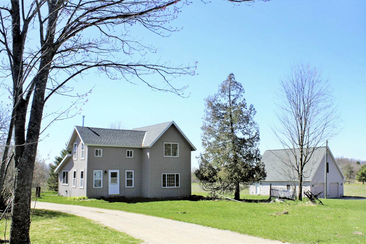 4663 Co Rd 571 - Photo 1