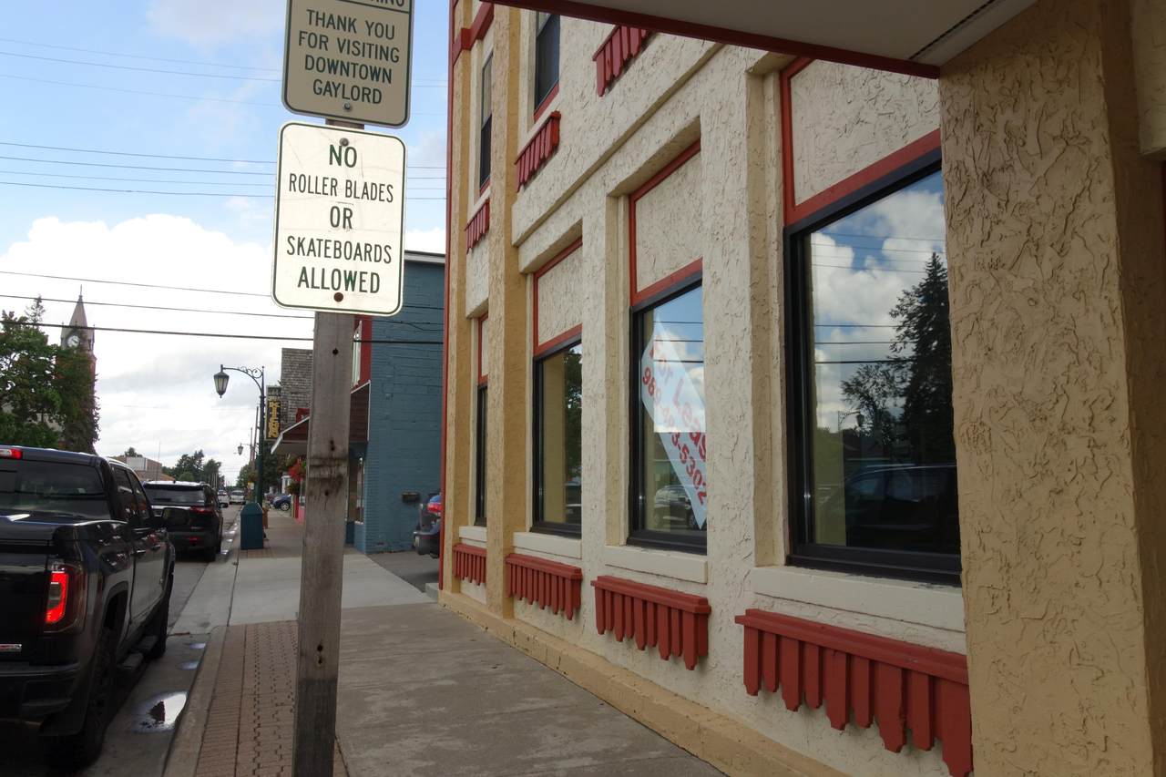 252 Main Street - Photo 1
