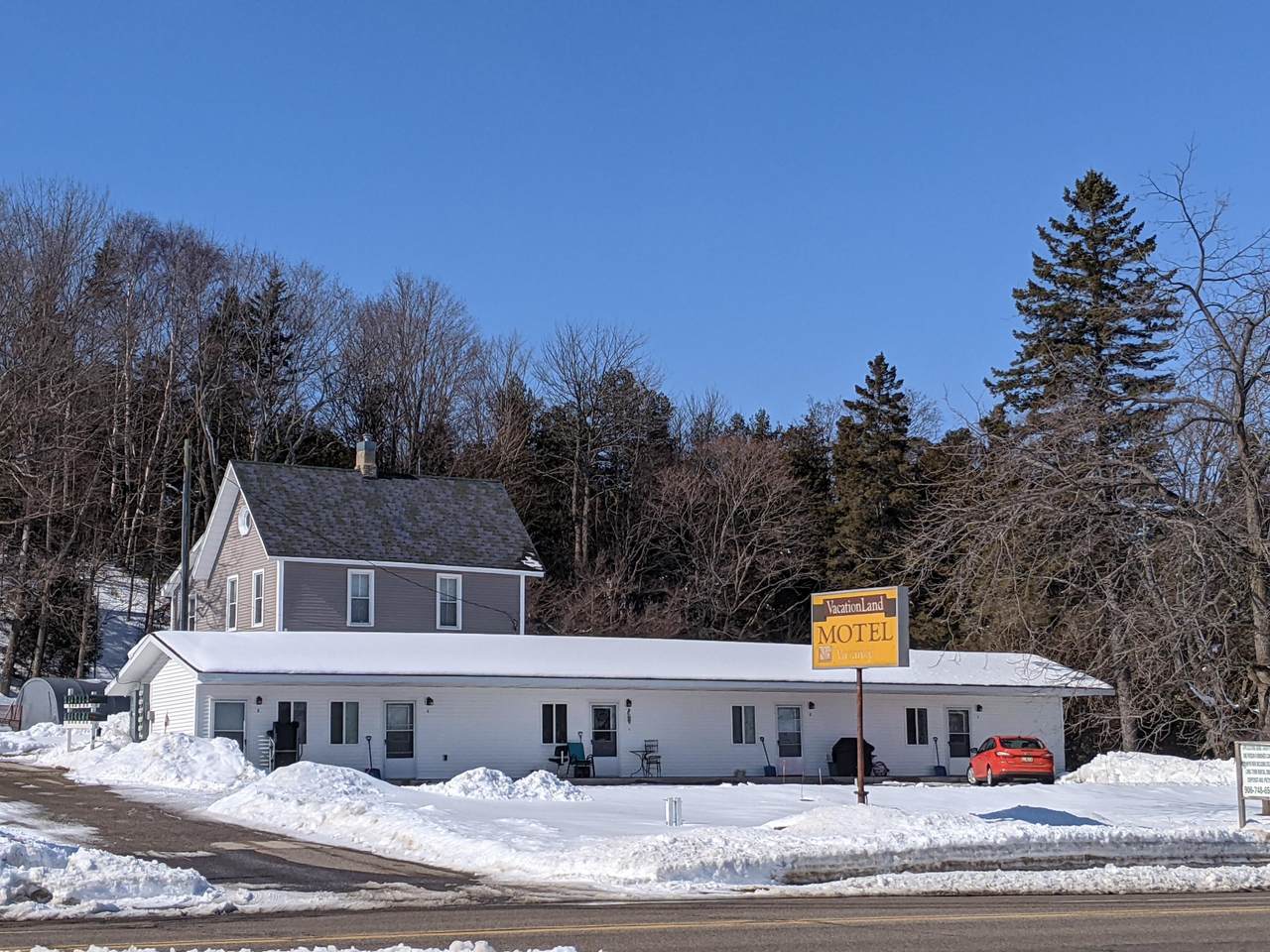 910 State Street - Photo 1