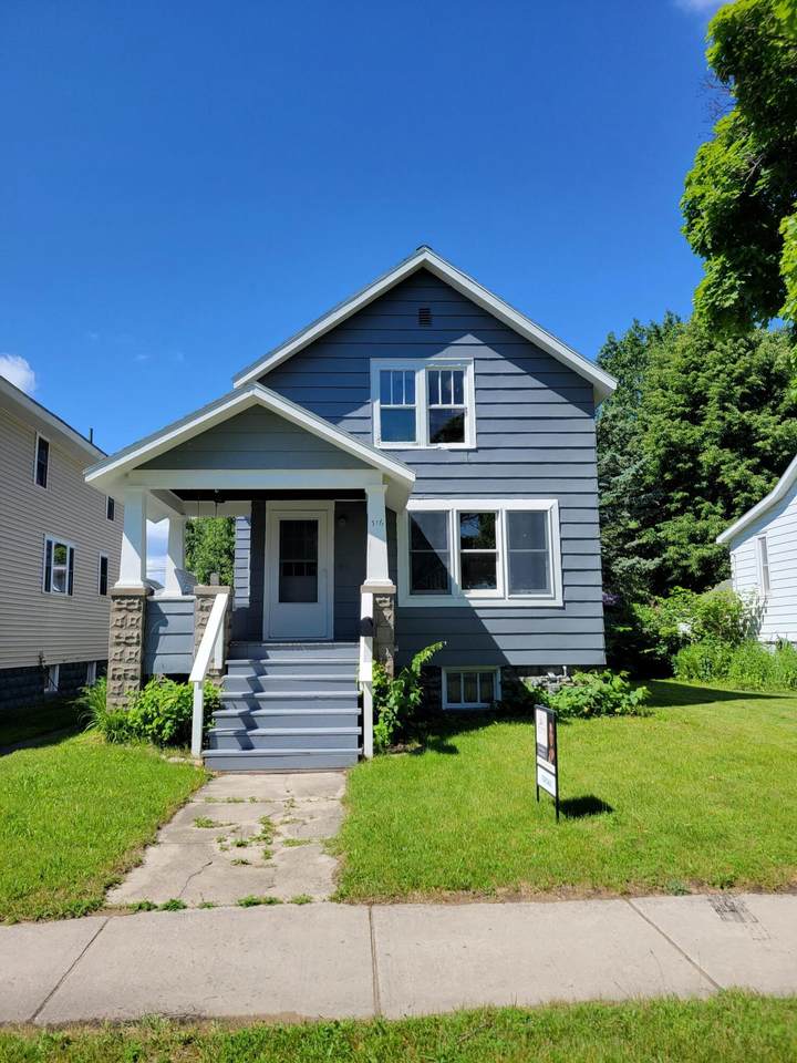 316 Lockwood Street - Photo 1