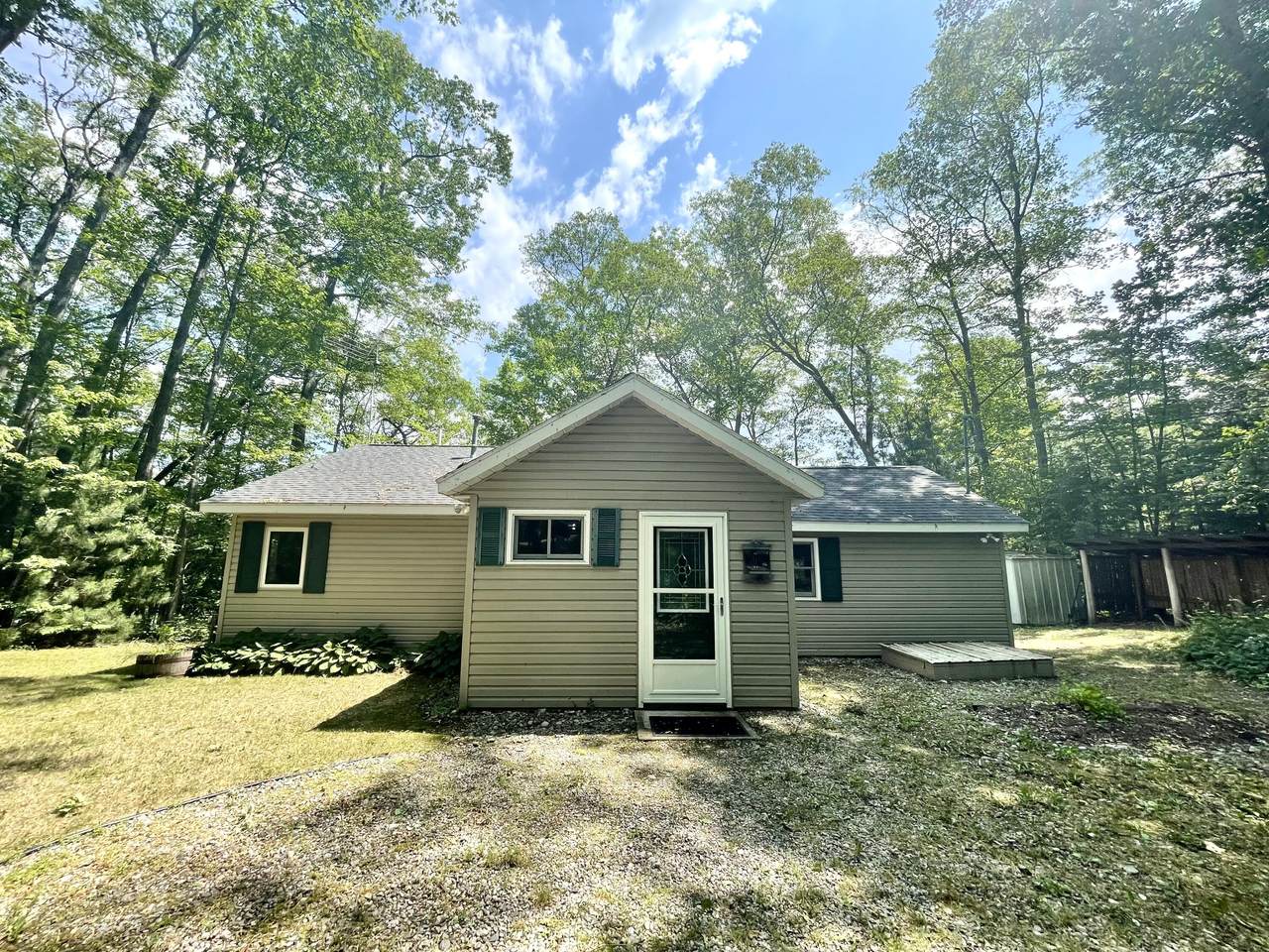 7521 Westwood Road - Photo 1